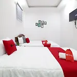 Reddoorz Luxury Hotel Vuon Lai