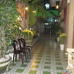 Banana Leaf Hotel