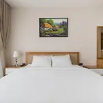 The Saigon Suite, The Luxury 2 Bedrooms With Bathtub For Over 30 Nights