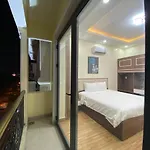 Khách sạn Winston Riverside