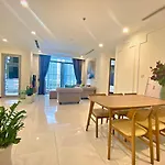 Deluxe 3Br Apartment- Vinhomes Central Park