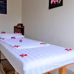 Phong Lan 2 Hotel