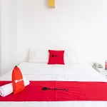 Room At Saigon