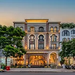 Golden Tree Apartments