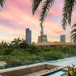 VII Aparthotel - Empire City
