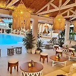 Thien Ha Hotel & Apartment