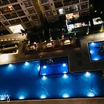 Scenic Valley Luxury Apartment Near Secc Crescent Mall Fv Hospital