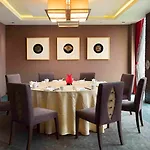 Sheraton Saigon Grand Opera Hotel