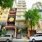 Cherry Central Hotel- Near Opera House