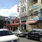 Khach San Le Hoang Dat