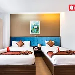 Reddoorz Bamboo Saigon Hotel Su Van Hanh