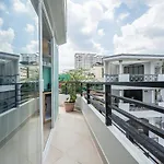 Cozrum Homes - Retro House