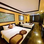 Ipeace Hotel - Bui Vien Walking Street