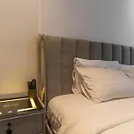The Rixx Lavish Apartment In The Central Of Dist1 With Pool, Gym, Sauna, Jacuzzi, Kidsclub