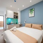 Cozrum Homes - Winter Corner