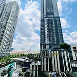 Vinhomes Landmark 81 - Luxstay Condotel