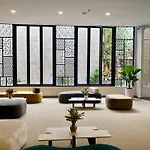 The Arrivals Apartment - Saigon Center - Best View Pool - 10 Stars