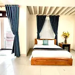 Hoa De Nhat Hotel- San Bay Tan Son Nhat