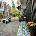 Happy Home Stay 281-27-1 Le Van Sy