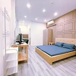Miyuki Bar