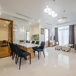 Premier Residence Landmark Plus Vinhomes Central Park