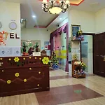 Khach San Hong Thu 2