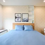 Qhome Dlux 2Pn