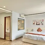 Ballantine Hotel