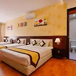 Happy Life Hotel District 7 Gan Secc
