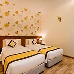 Happy Life Hotel District 7 Gan Secc