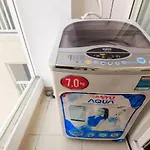 Two-Bed Homestay Near The Airport