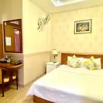 Nhu Y Hotel