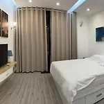 Beautiful Studio X King Bed