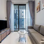 Nu Marq Saigon - Luxury Apartment- Beautiful Gym Pool