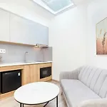 Saki Aparthotel
