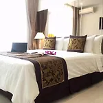Aurora Luxury Apartment