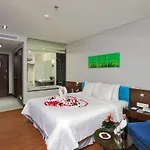 Central Palace Hotel
