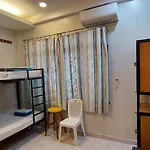 Long Hostel