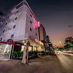 Yen Nam Hotel Hoang Van Thu