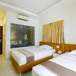 Fortune Hotel 1127 Tran Hung Dao, Q5 - By Bay Luxury