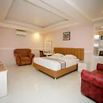 Fortune Hotel 1127 Tran Hung Dao, Q5 - By Bay Luxury
