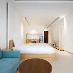 Peninsula Serviced Apartment