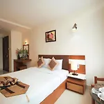 Bunny - Valentine Hotel - Bui Vien Street