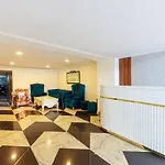Venus Hotel & Massage - Bui Vien Walking Street