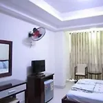 Bien Sao Hotel - 6 Duong Quang Ham, Q. Go Vap - By Bay Luxury