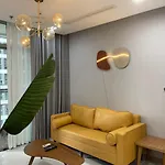 Vinhomes Central Park - 2 Bedsroom Apartment