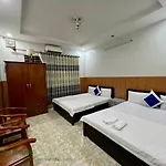 Tan Phuong Vu Hotel - 740/3 Su Van Hanh, Q10 - By Bay Luxury
