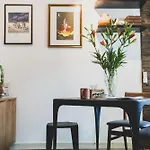Bunker - The Writer\'S Loft