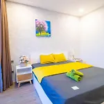 The Lexington Suites, Vinhomes Central Park & Paranomic View