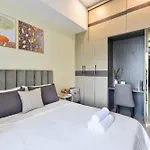 Macy Apt @ Rivergate - Infinity Pool. Center Ben Thanh